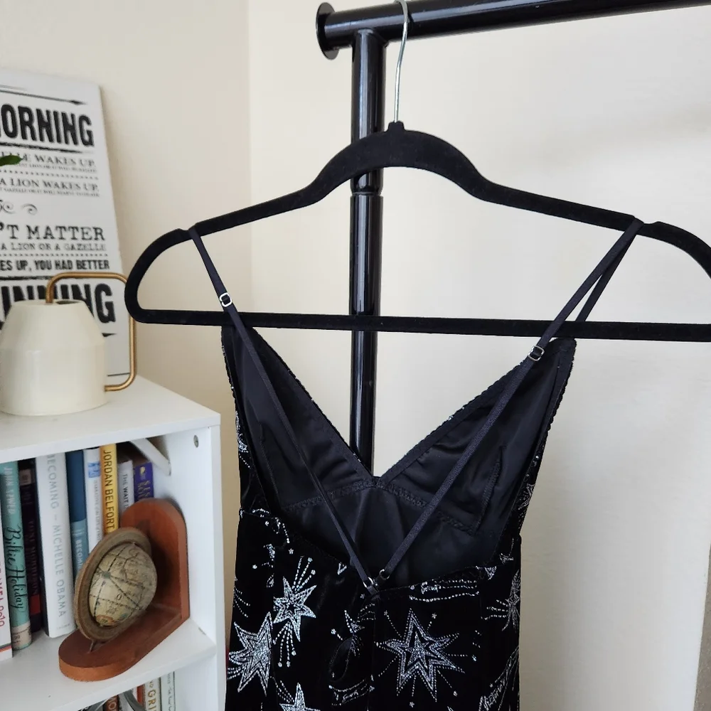 Victoria's Secret Shooting Star Velvet and Metallic Glitter Babydoll Nightgown - Picture 6 of 6